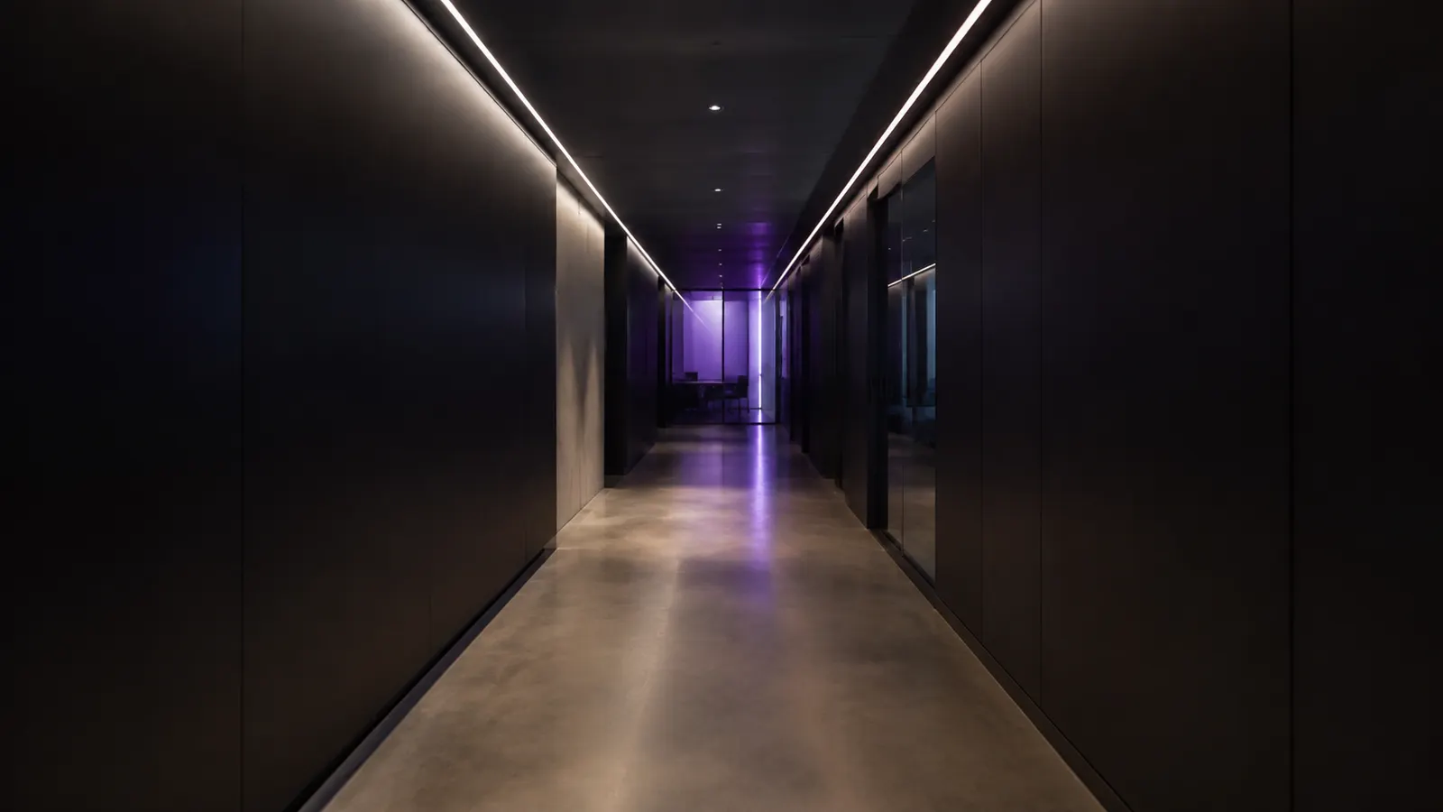 Lorong kantor Meridian Consulting